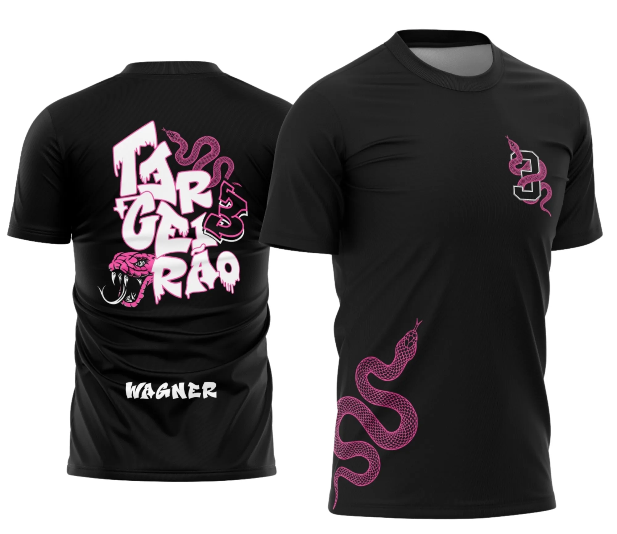 Camiseta unissex preta com logo no peito e estampa grande nas costas da cobra rosa estilizada, perfeita para estudantes do terceirão que querem uma peça marcante e cheia de personalidade.