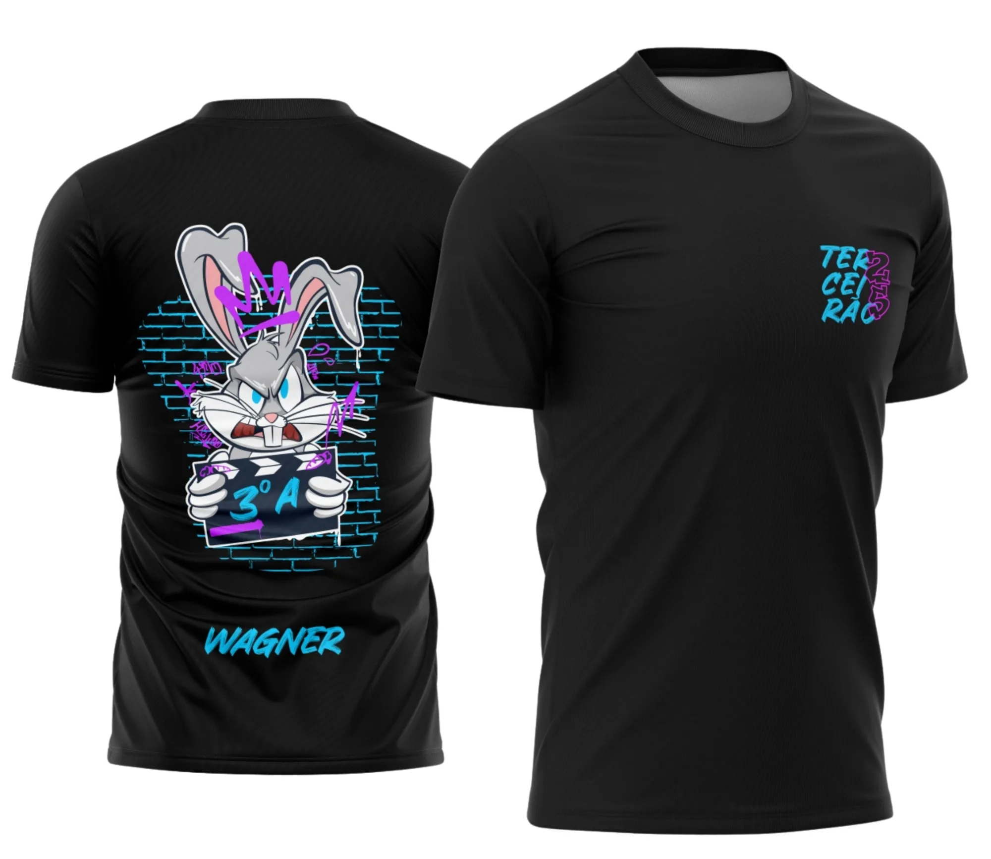 Camiseta unissex preta com logo no peito e estampa grande nas costas representando Terceirão Street Coelho, perfeita para quem curte estilo urbano e moderno.