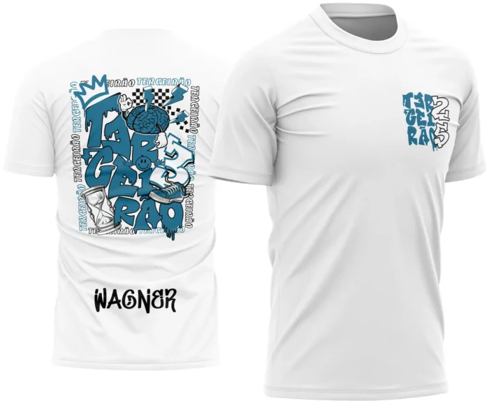 Camiseta unissex preta com logo no peito e estampa grande nas costas inspirada no estilo street style para turma do terceirão, trazendo um design ampulheta moderno e impactante.