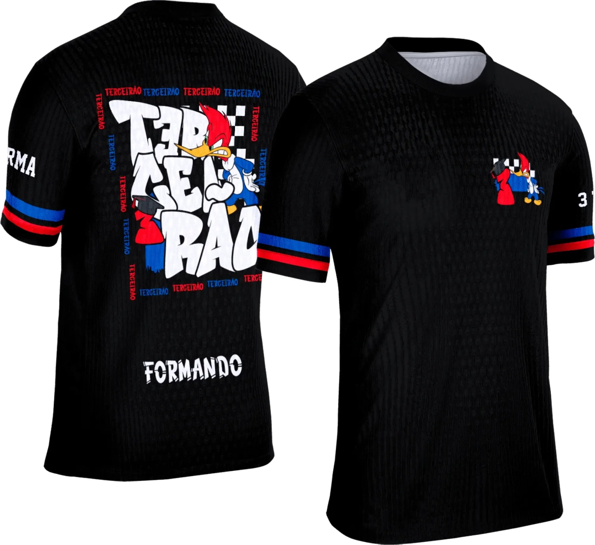 Foto de camiseta preta unissex com logo no peito e estampa grande nas costas do Terceirão Pica-Pau, ideal para estudantes em festas e eventos de formatura.