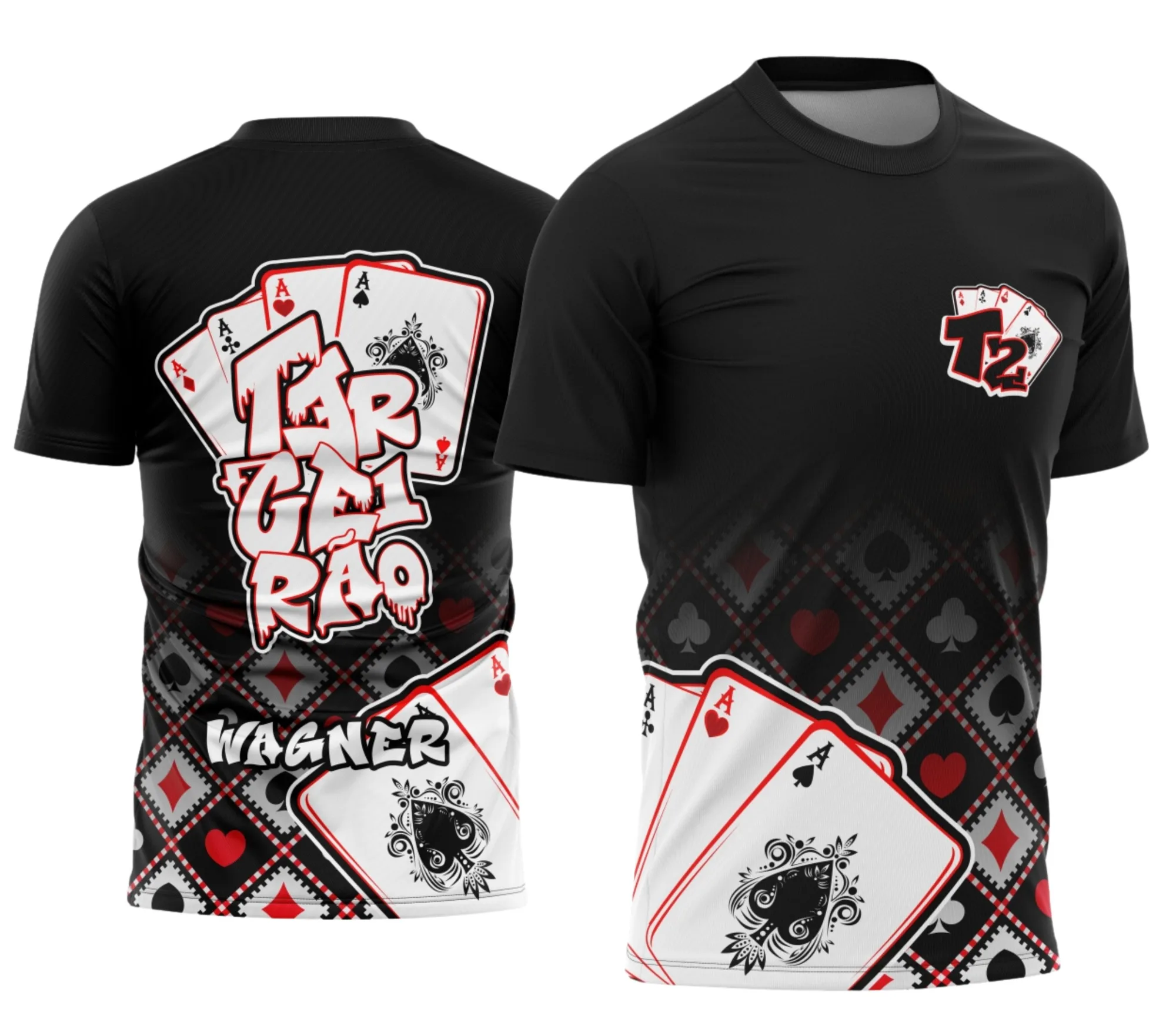 Camiseta unissex preta com logo no peito e estampa grande nas costas inspirada em Terceirão Cartas, estilo jovem e despojado, perfeita para quem quer marcar essa fase única.