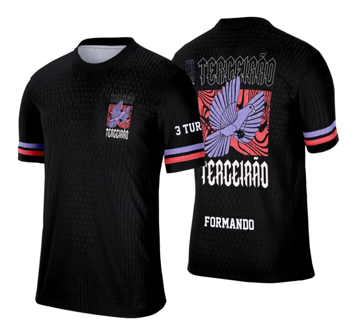 Camiseta unissex preta com logo no peito e estampa grande nas costas de design de pássaro estilizado inspirado no tema Terceirão Design Pássaro Estilizado, ideal para jovens e eventos escolares.