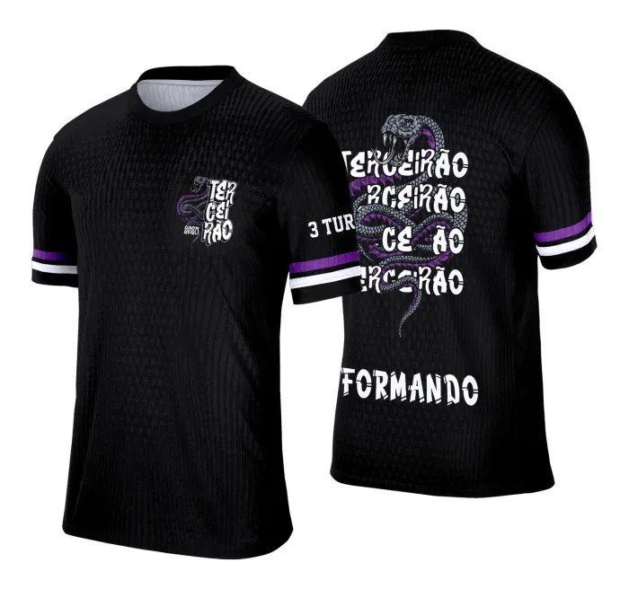 Camiseta unissex preta com logo no peito e estampa grande nas costas de cobra estilizada marcante, perfeita para quem gosta de estilo ousado e original.