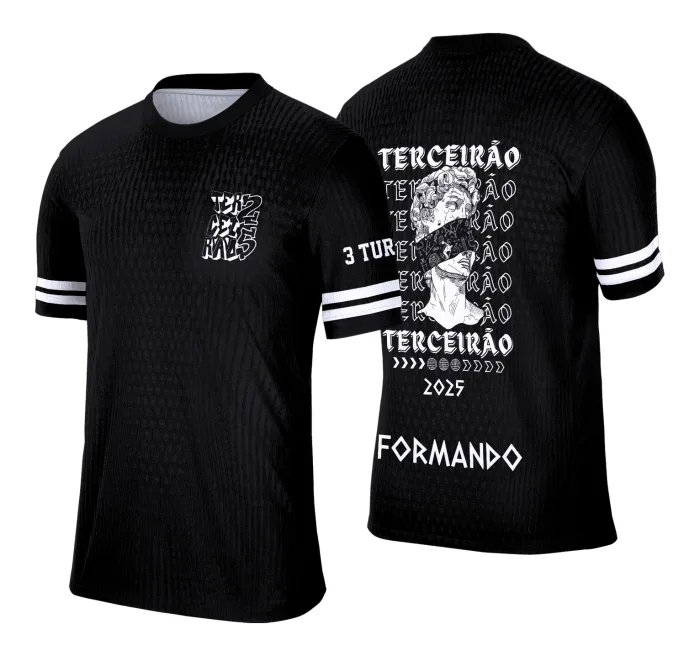 Camiseta unissex preta com logo no peito e estampa grande nas costas de estátua temática para Terceirão, estilo jovem e moderno, perfeita para celebrar a turma com estilo e identidade.