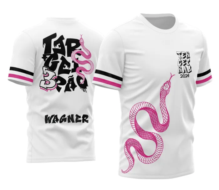 Camisa preta unissex com logo no peito e estampa grande nas costas com tema Terceirão Cobra 2026, ideal para estudantes que querem marcar essa fase única com estilo marcante.